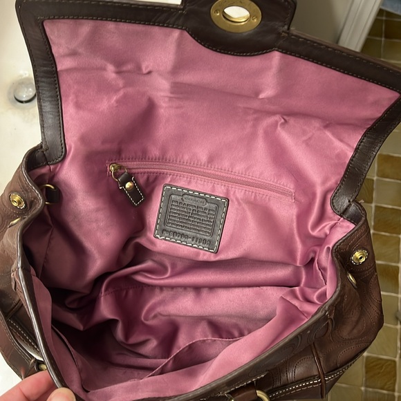 Coach limited edition Hamptons leather embossed satchel - Picture 5 of 11